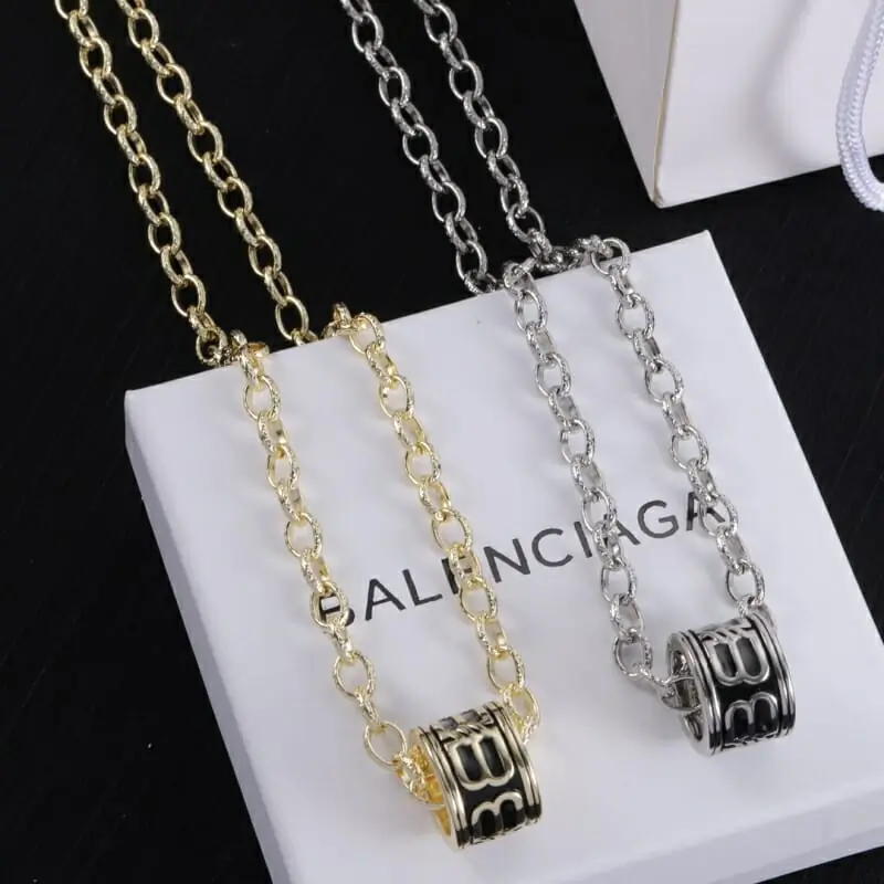 balenciaga collier s_122b3522